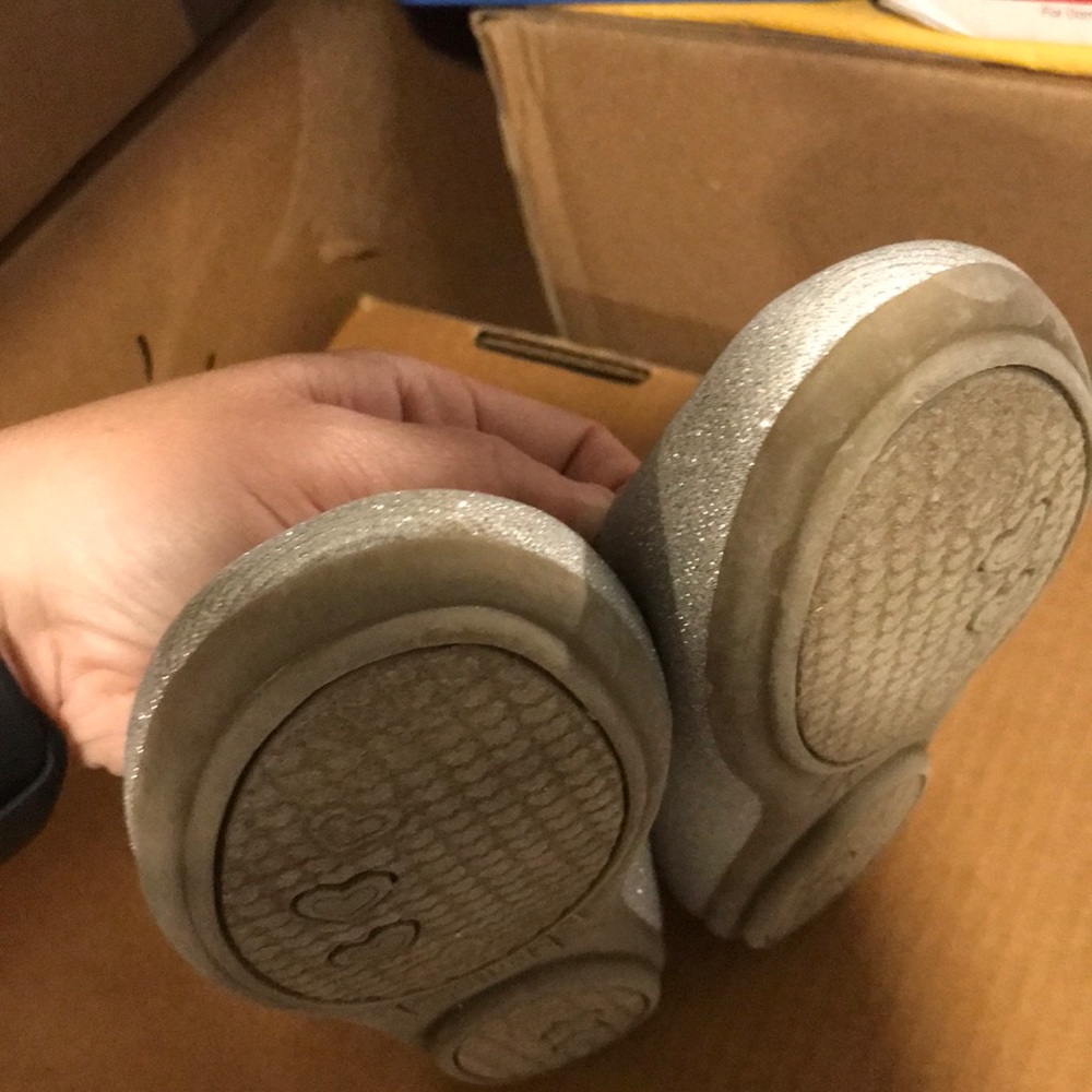 Shoes - Picture 7 of 7